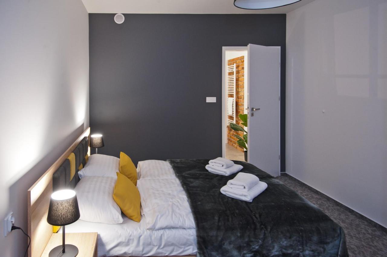 Aparthotel Gostyn Exterior photo